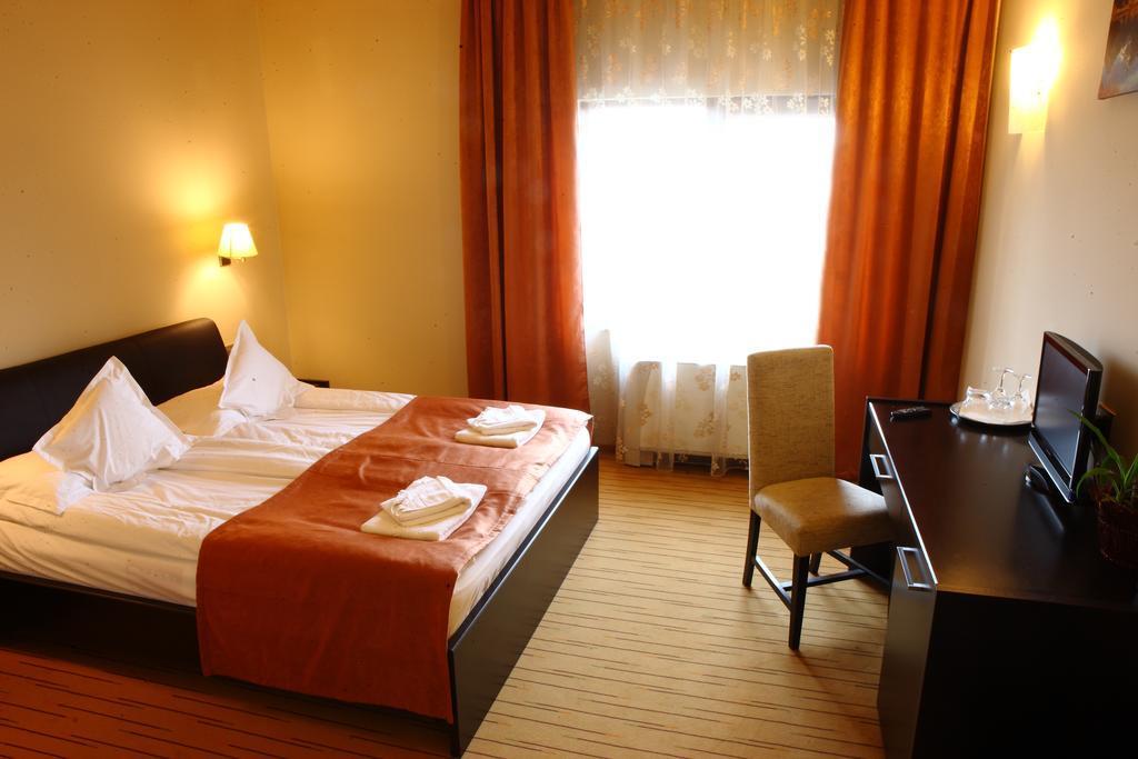 Hotel Transilvania Zalău Eksteriør billede