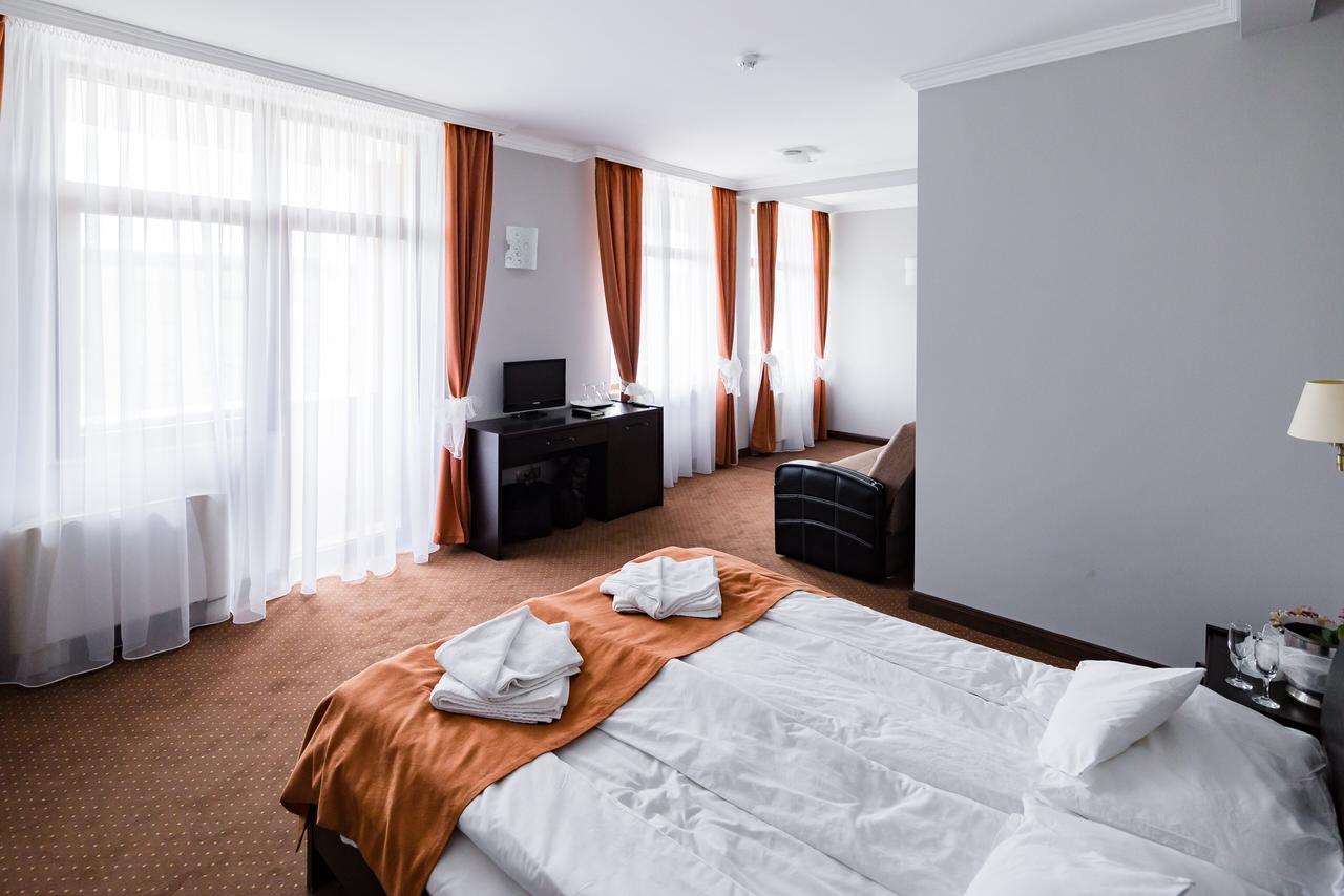 Hotel Transilvania Zalău Eksteriør billede
